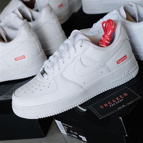 adult Nike Air Force 1